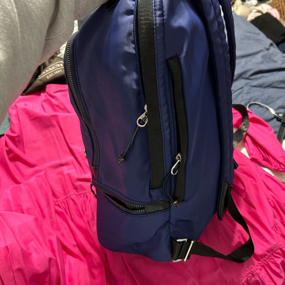 Lululemon Backpack - image 3